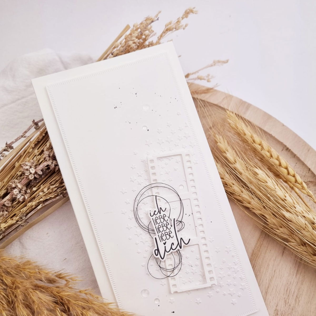 90df0132-c272-4936-974e-e49e4fd5e58f