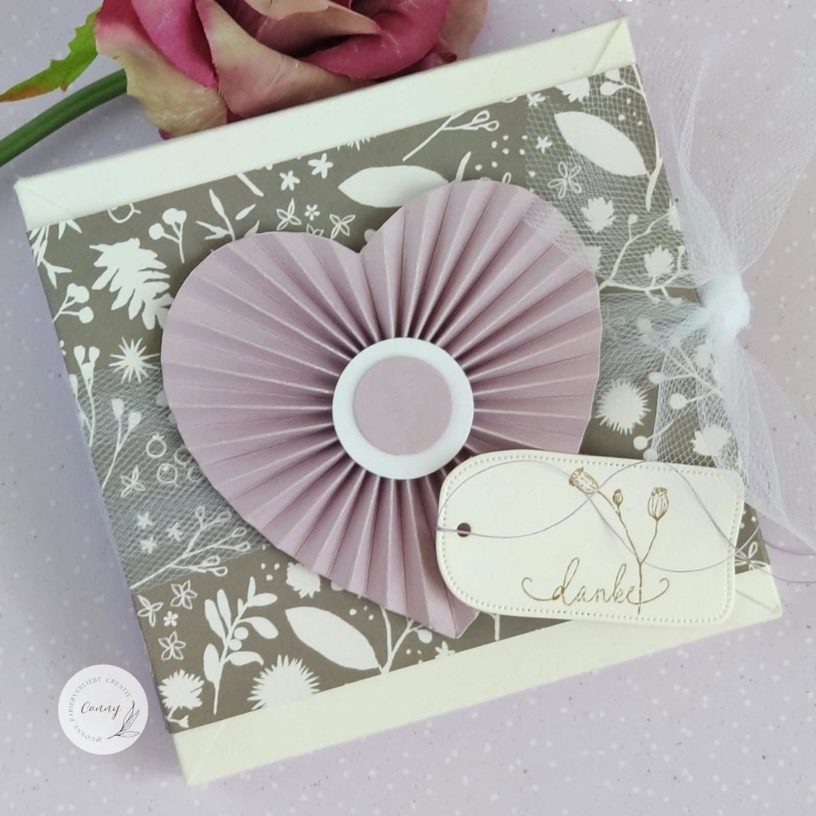 Die - Herzrosette