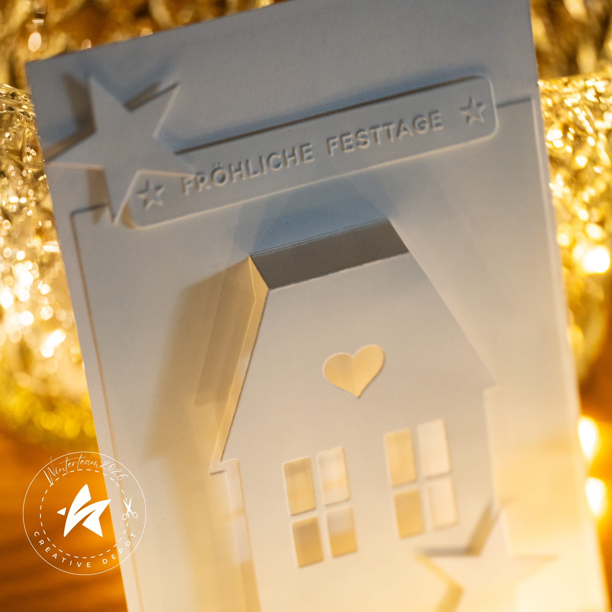 Cut & Emboss Folder - Schlichte Weihnachtslabel mit Stern - 11 x 15,5 cm