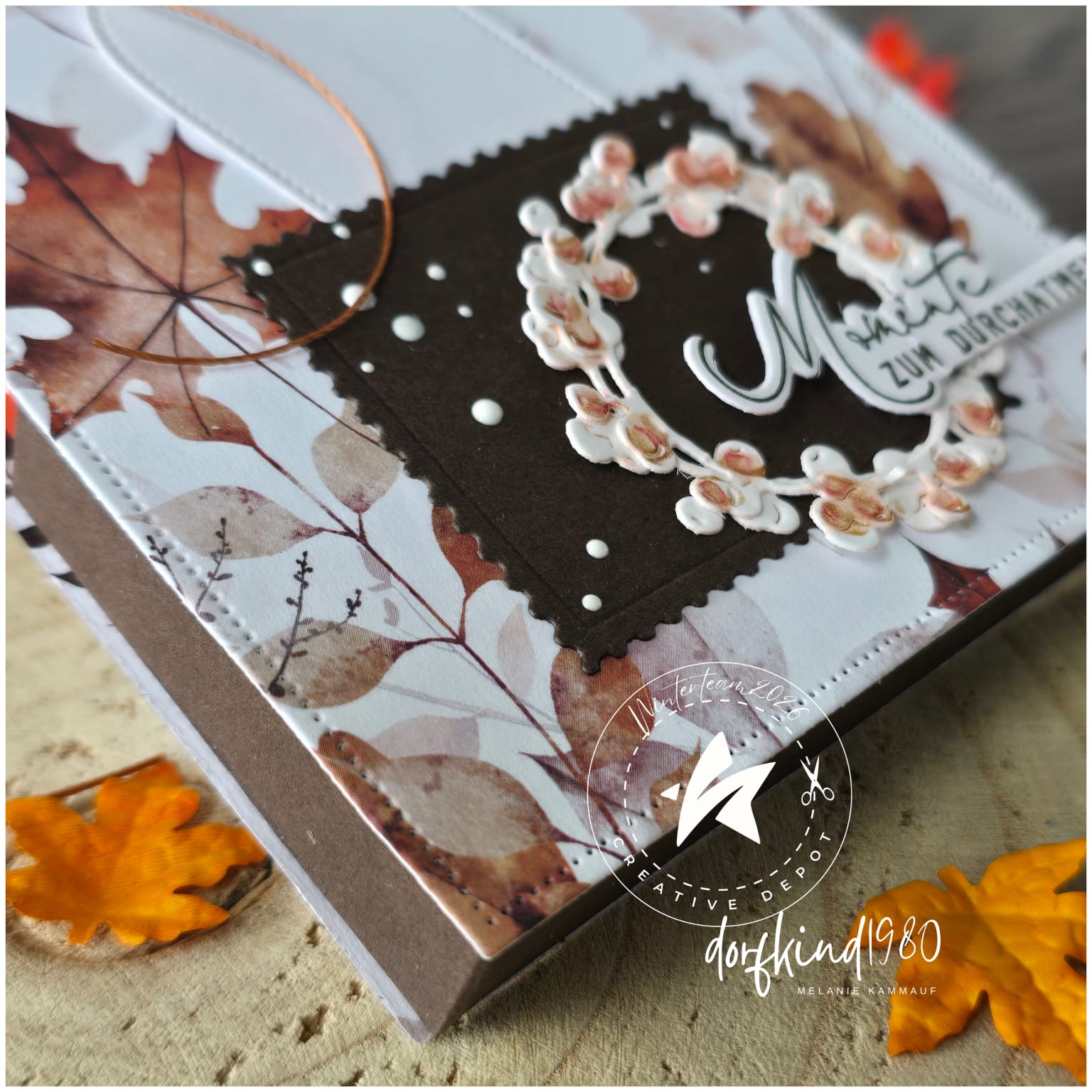 Papel decorativo - La magia de las hojas - Impreso por ambas caras