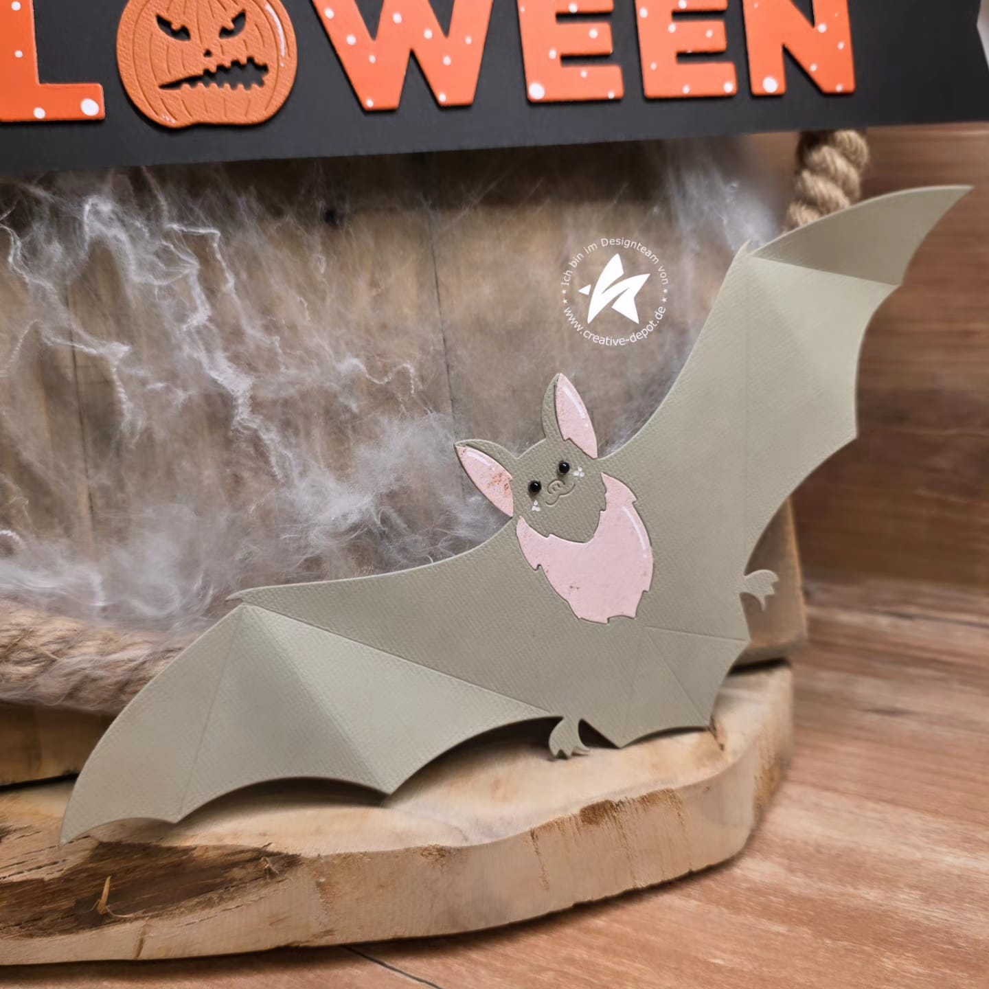 Die - Bat XXL
