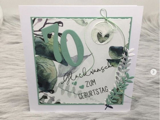 1751 Designpapier - Herbstliche Hortensie