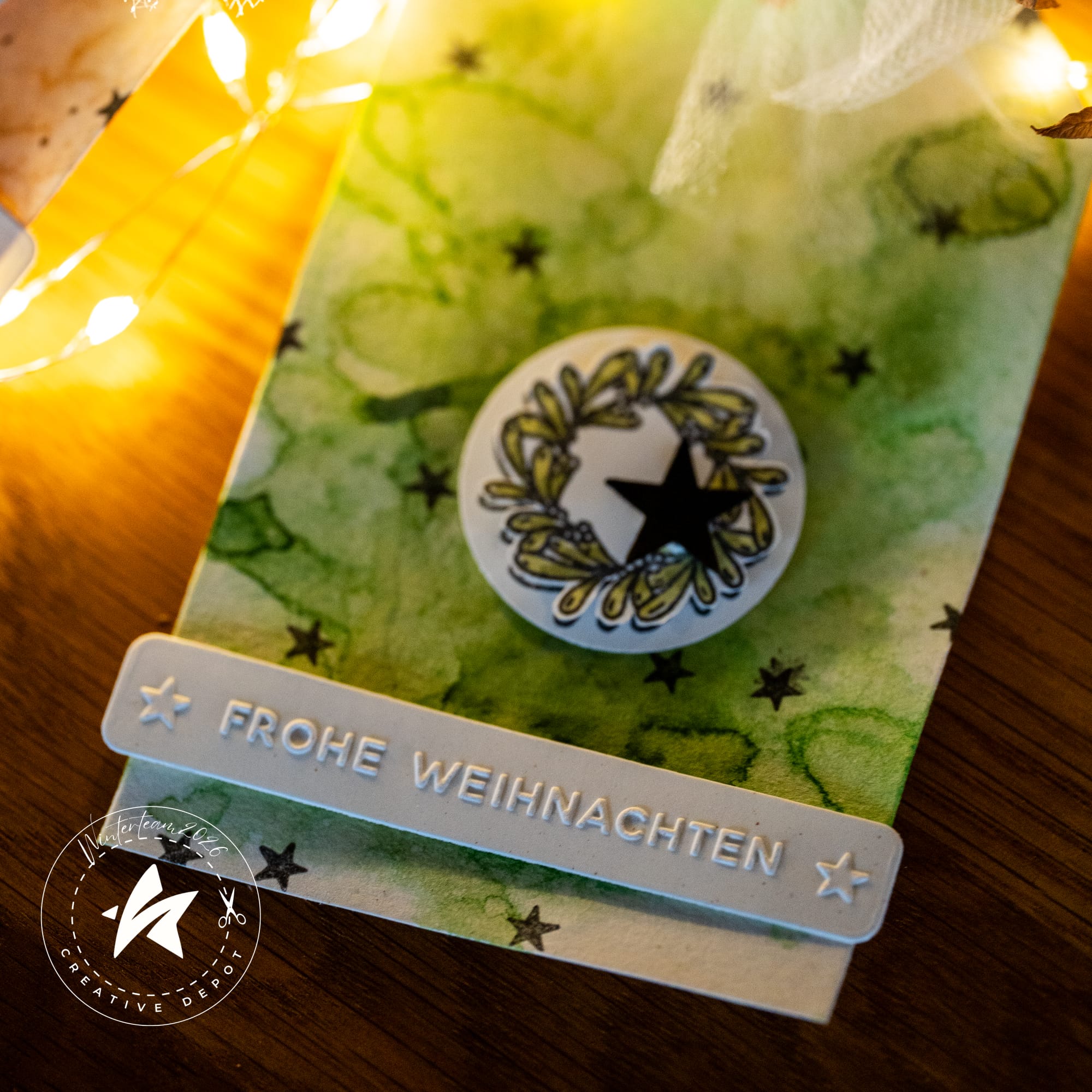 Cut & Emboss Folder - Schlichte Weihnachtslabel mit Stern - 11 x 15,5 cm